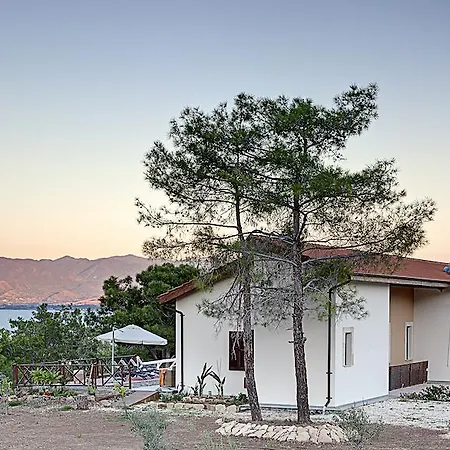 Luxury In Nature Polis