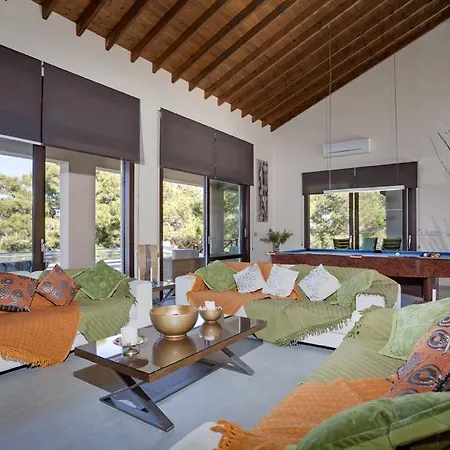 Luxury In Nature Polis